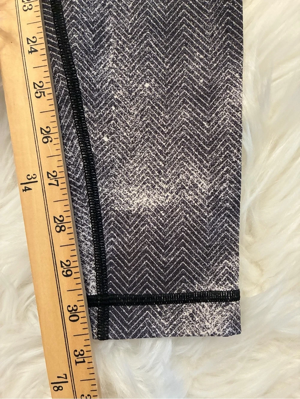 Lululemon Wunder Under Pant lll Diffusion White Black Sz 6 Style #W5AB5s Legging